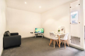 Central Blackburn Fabulous 1 Bed Apartment